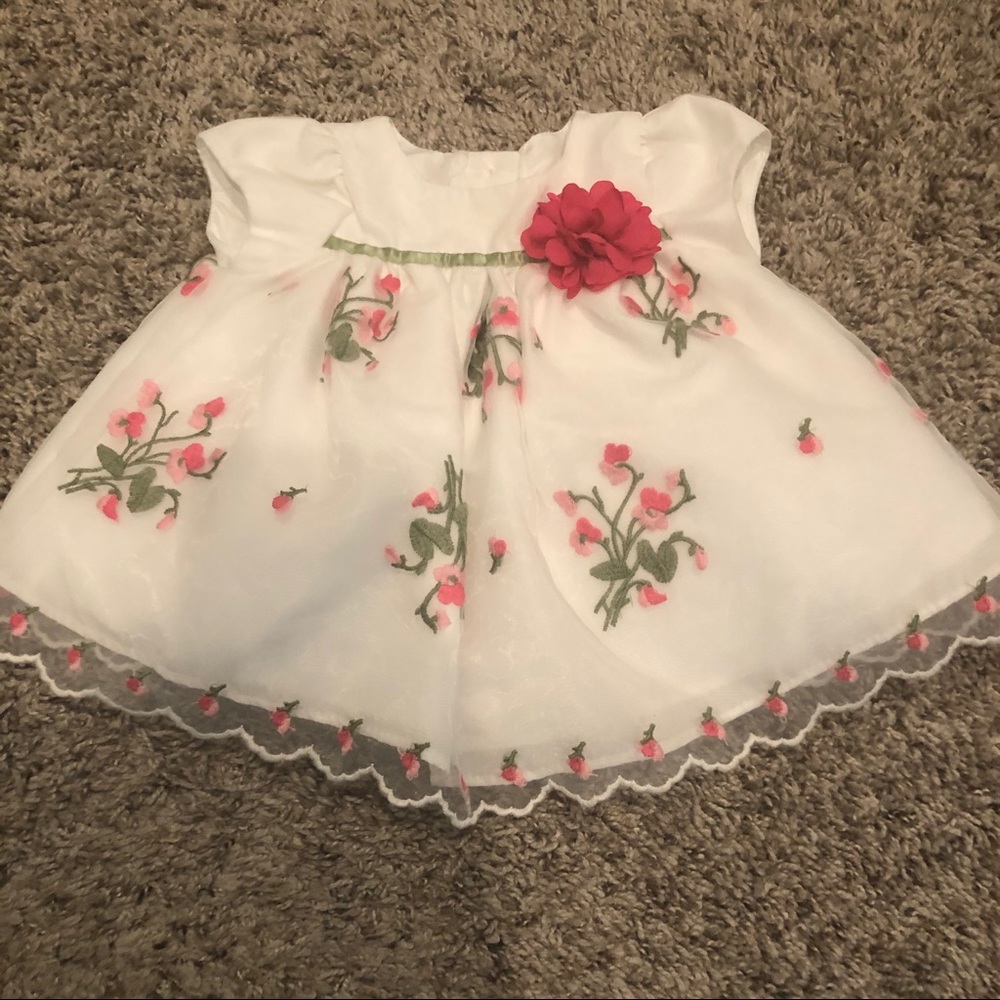 NB infant girl top